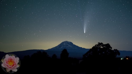 Mt-Adams-Neowise.jpg