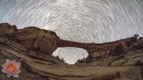 Natural-Bridges-Startrail.jpg